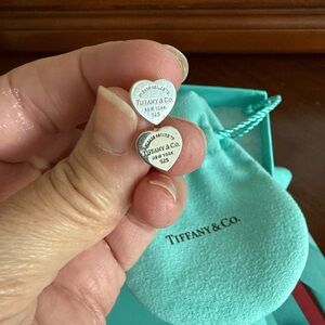 🩵Tiffany & Co. Sterling Silver Heart Stud Earrings with COA